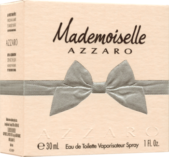 Jasnoróżowe pudełko Azzaro Mademoiselle woda toaletowa, z ozdobną szarą wstążką i kokardą, widok z przodu.