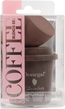 Czekoladowa gąbka Donegal Blending Sponge z brązowym etui w kształcie kubka kawy, w opakowaniu.