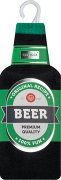 Czarne męskie skarpety S.O.X.O w kształcie butelki piwa, zielona etykieta "BEER" i "100% FUN", wiszące.