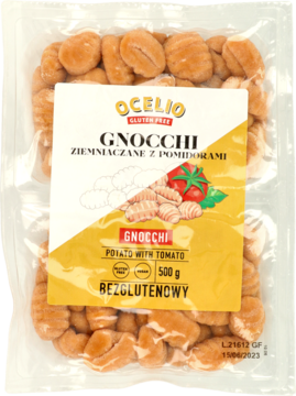 Pomarańczowe gnocchi ziemniaczane z pomidorami Ocelio Bezglutenowe 500g, w przezroczystej torbie, przód.