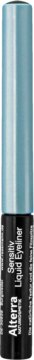 Alterra Eyeliner w płynie 01 Black. Pionowy aplikator ze lśniącą srebrną górą i matowym czarnym dołem, widoczne logo.