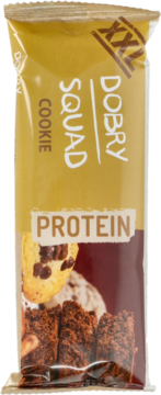 Złoty baton proteinowy DOBRY SQUAD COOKIE XXL, pionowe ujęcie z widocznym ciastkiem i kawałkami brownie.