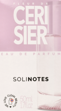 Solinotes Fleur de Cerisier woda perfumowana, jasnoróżowe opakowanie z częściowo widoczną szklaną butelką 50ml.