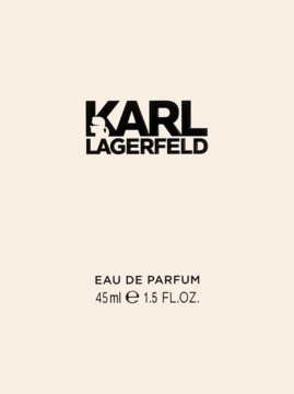 Karl Lagerfeld kwiatowo-owocowa woda perfumowana dla kobiet 45ml, czarny napis na kremowym pudełku, widok z przodu.