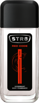 STR8 Red Code męski dezodorant perfumowany w białej butelce, czarna etykieta z czerwonym logo, widok z przodu.