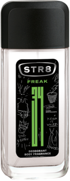 STR8 Freak dezodorant body fragrance w szklanej butelce, widok z przodu, czarna etykieta z grafikami i zielonym 34.