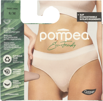 Beżowe figi damskie Pompea Eco-Friendly z prążkowanej przędzy Q-NOVA, na modelce, opakowanie S/M.