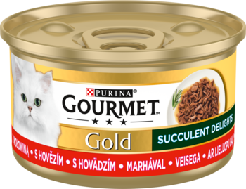Złota puszka karmy dla kota GOURMET Gold Succulent Delights z białym kotem i kawałkami mięsa.