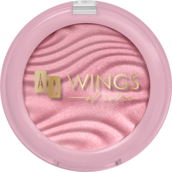 Róż Blush & Go 02 Light Pink, okrągły różowy kompakt z falistym wzorem i złotym logo AA Wings.