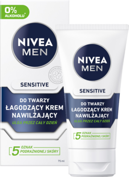 NIVEA MEN Sensitive krem nawilżający do twarzy, 0% alkoholu, biała tubka i kartonowe opakowanie obok.