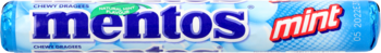 Niebieska rolka Mentos Mint, miętowe drażetki do żucia, z widocznym logo i czerwonym napisem.