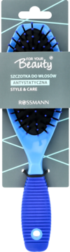 Antystatyczna niebieska szczotka do włosów For Your Beauty Rossmann, z teksturowanym uchwytem na opakowaniu.