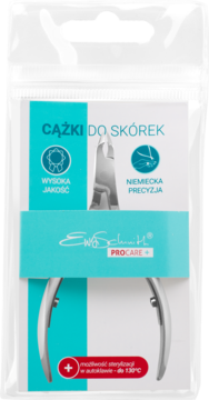 Niemieckie cążki do skórek Evo S-Lash w przezroczystym opakowaniu, widok z przodu. Srebrne, z zielonym pasem.