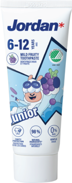 Jordan Junior Mild Fruity Toothpaste 6-12 years. White tube with cartoon sheep, grapes, cavity protection text, front view.