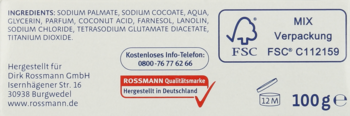 Tył opakowania mydła w kostce ISANA Special, ze składem, danymi producenta, certyfikatem FSC i masą 100g.