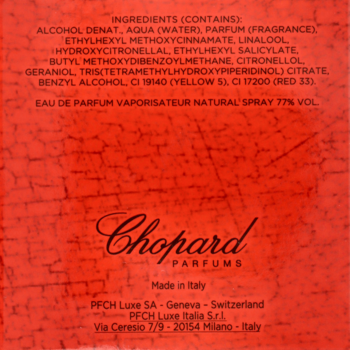 Tył czerwonego opakowania perfum Chopard Casmir EDP z tekstem składników, logo i danymi producenta.