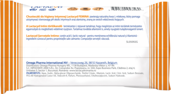 Tył opakowania Lactacyd FEMINA, chusteczki intymne. Białe z pomarańczowymi paskami, widoczny opis właściwości i producent.