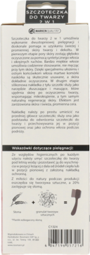 Tył beżowego opakowania szczoteczki do twarzy 2w1 z polskim opisem zastosowania, składu i symbolami naturalnych włókien.