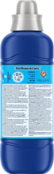 Niebieska butelka płynu Coccolino Perfume & Care, widok z tyłu, etykieta z Pro-fibre i opisem.