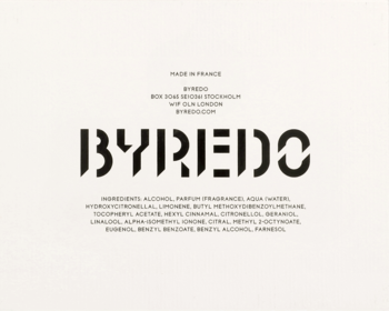 Byredo Black Saffron, zbliżenie na tył opakowania EDP z czarnym logo, adresem, pełną listą składników.