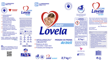 Front opakowania hipoalergicznego proszku Lovela Baby do bieli, z sercem i niemowlętami, waga 2,7kg.