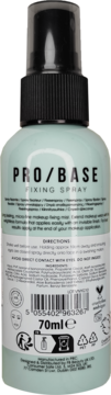 MUA Pro Base Fixing Spray, zielona butelka 70ml. Tył z etykietą, opisem i składnikami mgiełki utrwalającej makijaż.