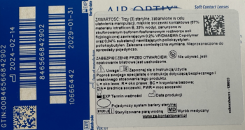 Tył opakowania soczewek Air Optix Plus HydraGlyde z kodami kreskowymi, datami ważności i QR code.