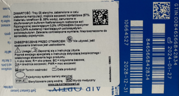 Tył opakowania miesięcznych soczewek Air Optix Plus HydraGlyde, niebiesko-biały z opisem PL i kodami.