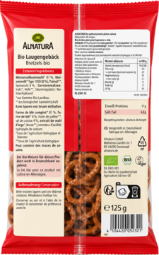 Tylna strona czerwonej paczki Alnatura Bio Brezelis Bio, z widocznymi preclami, listą składników i danymi odżywczymi.