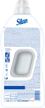 Tył białej butelki płynu do płukania Silan, z niebieskim logo, instrukcjami i tabelą dozowania.