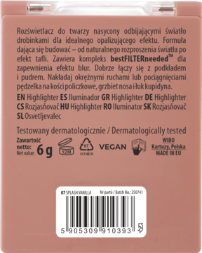 Tył opakowania rozświetlacza NAM 07 Splash Vanilla. Widoczny opis, ikona vegan, waga 6g i kod kreskowy.