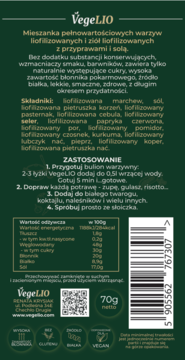 Tył zielonego opakowania VegeLIO mieszanki warzyw i ziół, z widoczną listą składników i tabelą wartości odżywczych.