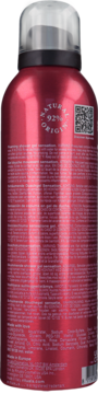 Tył różowo-czerwonej butelki Rituals The Ritual of Ayurveda, pianka pod prysznic 92% naturalnego pochodzenia.
