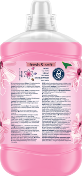 Tył różowej butelki płynu do płukania Coccolino Fresh & Soft. Etykieta z nutami: róża, bez, drzewo sandałowe.