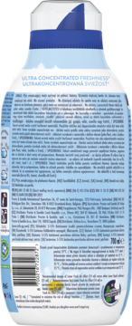 Tył niebiesko-białej butelki płynu Lenor Fresh Air Effect Sensitive 700 ml, z etykietą i kodem kreskowym.