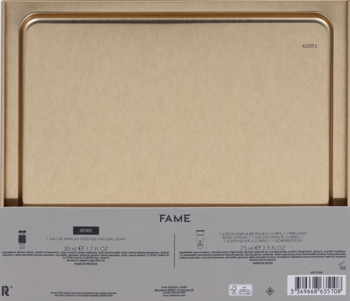 Tył złotego, prostokątnego opakowania prezentowego Paco Rabanne Fame Intense z szarą podstawą i opisem produktu.