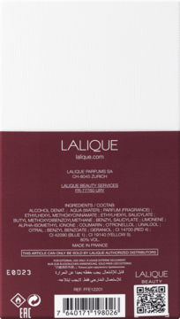Tył bordowego opakowania wody perfumowanej Lalique Velvet Plum. Biały pasek, skład, kod kreskowy i symbol EAC.