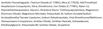 Lista składników wegańskiego rozświetlacza Laka DreamBeam Natural Beam, zbliżenie na skład, białe tło.