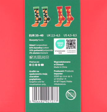 Tył opakowania skarpetek SOXO. Zielona etykieta z owocowym wzorem, rozmiarem, składem, OEKO-TEX i kodem.
