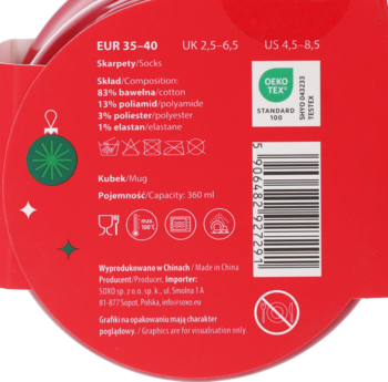 Czerwona etykieta opakowania skarpetek i kubka. Widoczne szczegóły: skład (83% bawełny), pojemność 360ml, kod kreskowy, Oeko-Tex.