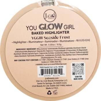 Tylny widok beżowego rozświetlacza J.Cat Beauty You Glow Girl Seaside Frost z widocznym składem.