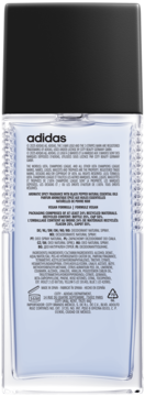 Tył dezodorantu perfumowanego Adidas UEFA Champions League. Jasnoniebieska butelka z czarną nakrętką, widoczny tekst ze składnikami.
