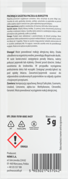 Tył białej saszetki zapachowej Paczula & Bursztyn 5g, widoczne ostrzeżenia, skład i dane producenta.