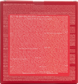 Tył czerwonego opakowania zestawu Snail Truecica Miracle Repair, z gęstym białym tekstem i listą składników.