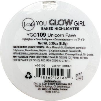 J.Cat You Glow Girl Baked Highlighter YGG109 Unicorn Fave, tył opakowania, biały okrągły kompakt ze składnikami.