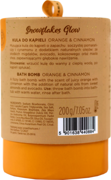 Brązowe opakowanie kuli do kąpieli Orange & Cinnamon 200g, widok z tyłu z opisem, składem i kodem.