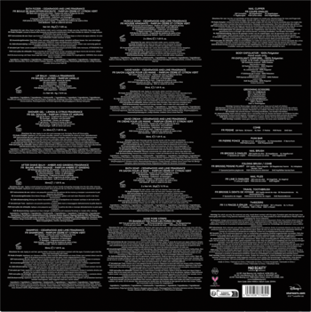 Tył czarnego opakowania kalendarza adwentowego Disney Star Wars, gęsty biały tekst z informacjami o kosmetykach i kodem.