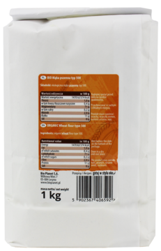 Tył białego opakowania mąki pszennej BIO typ 500 1kg, z pomarańczową etykietą i danymi odżywczymi.