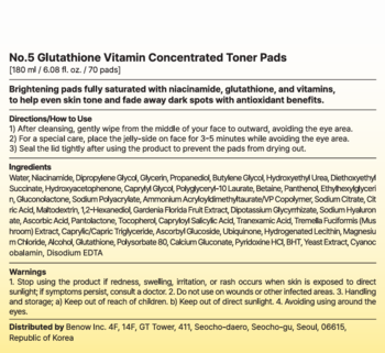 Etykieta No.5 Glutathione Vitamin Concentrated Toner Pads; widoczna lista składników aktywnych i sposób użycia.
