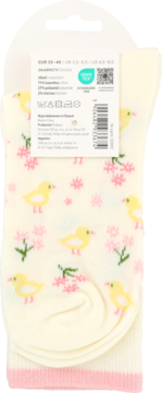 Kremowe skarpetki dziecięce w żółte pisklęta i różowe kwiatki, widok z przodu na złożone skarpety z metką.